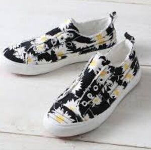 Corey's Babalu daisy slip-ons